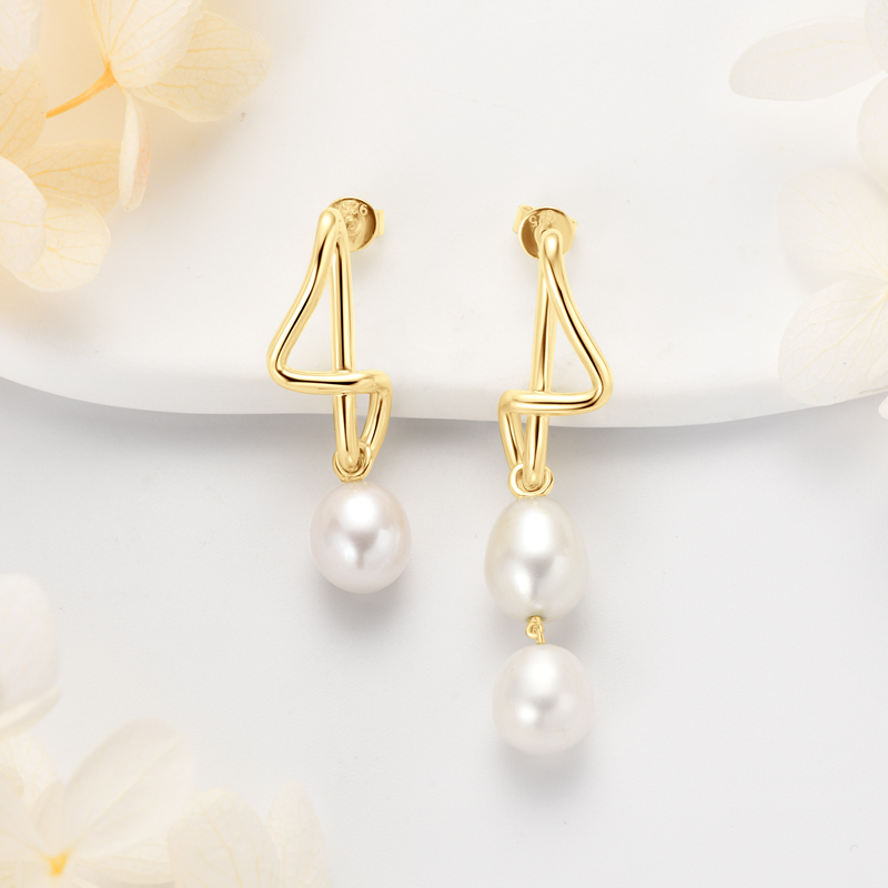 8-9 mm Freshwater Irregular Pearl Drop Earrings