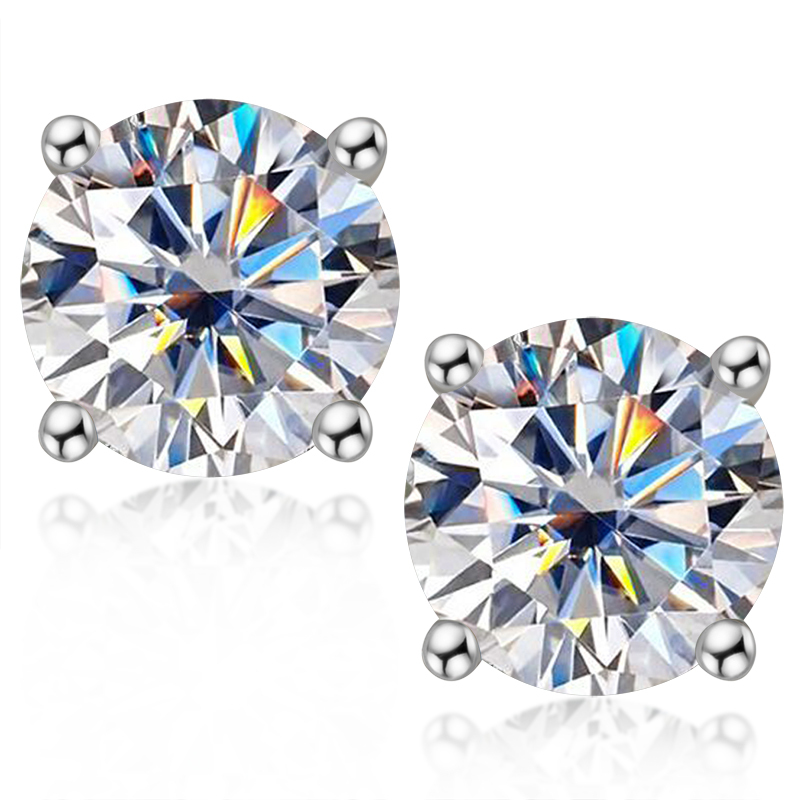 Classic 4-Prong Moissanite Stud Earrings - VVS Round Cut
