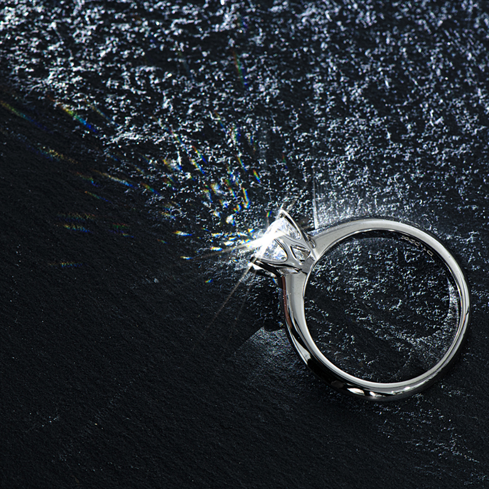 Classic 6-Prong Round Cut Moissanite Solitaire Engagement Ring