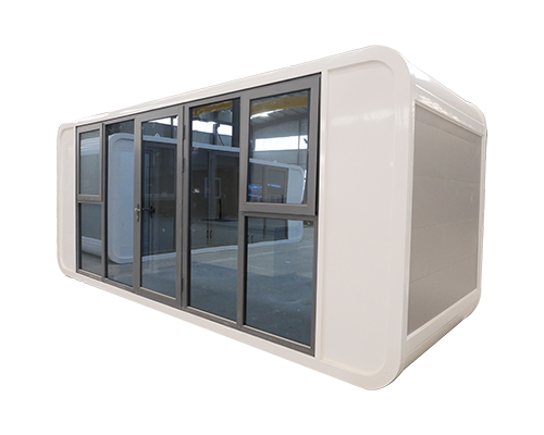 Cammi Apple Cabin A2