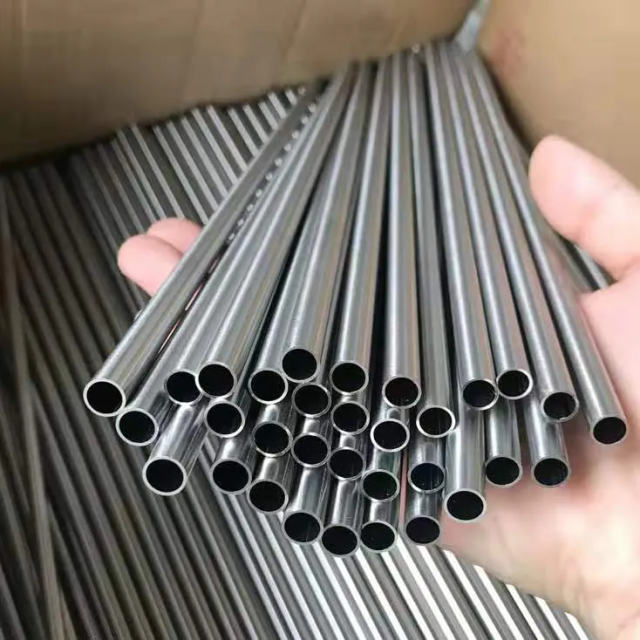 304 stainless steel pipe 10 12 15 16 18 20 stainless steel thin-walled pipe is in stock Seamless 300 Series 300mm Diameter Aisi 316 304 stainless steel pipe High Quality Custom Size Stainless Steel Pipes round SS304 316 310 321 410 430 Durable