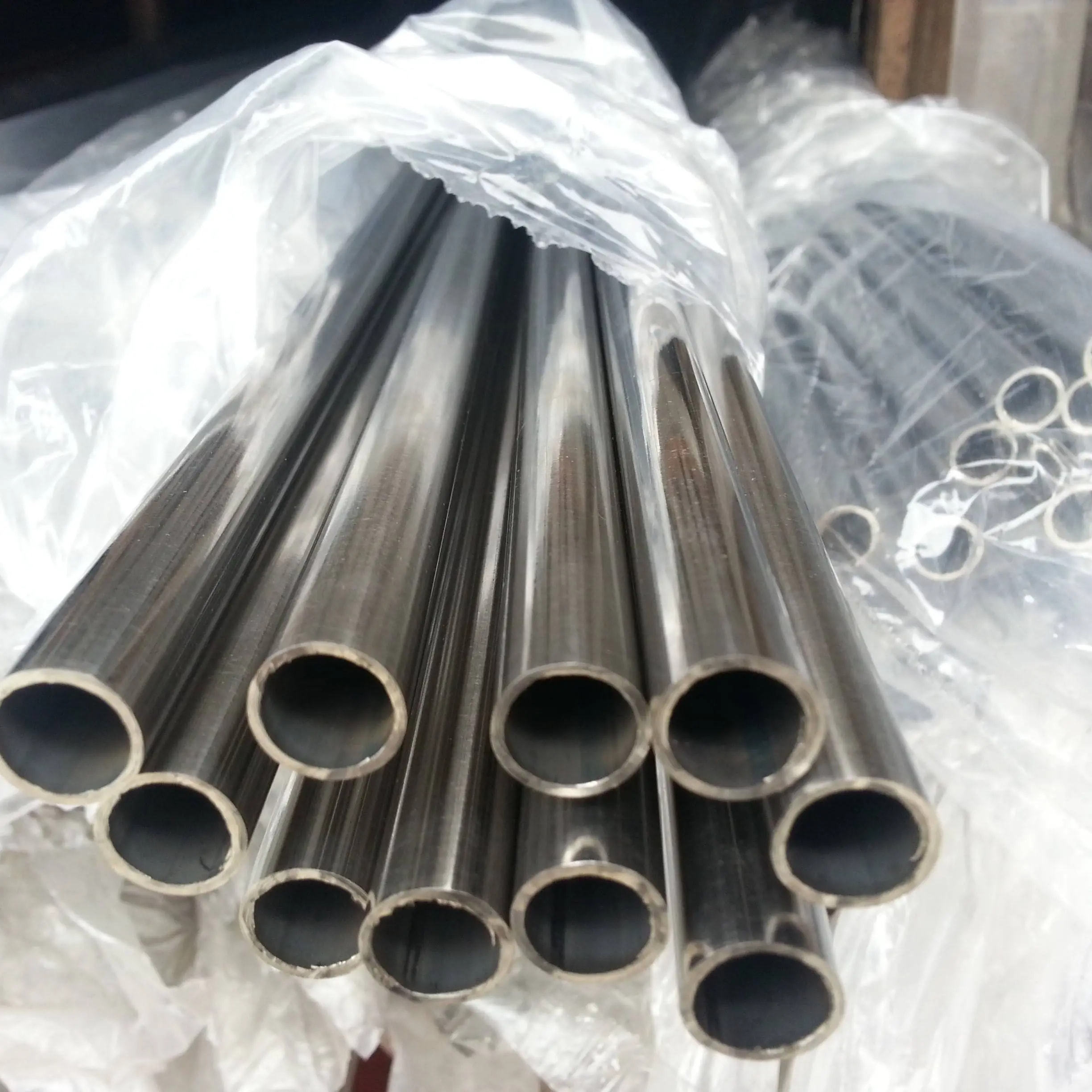 Quality 304/304L Stainless Steel Tube Best Price Surface Bright Polished Inox 316L Stainless Steel Pipe/Tube 304 Ss Mirror Polished Seamless Welded Stainless Steel Pipes tube 6mm 9mm stainless steel pipe 20mm