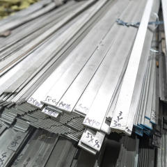 China Supplier Hot Sale Stainless Steel Flat Bar -- 200, 300, 400 Series SUS 304 Slitted Stainless Steel Flat Bar 60x5mm Length 6 Meters Ba Surface Finish According to ASTM a 240 & a 480 Construction