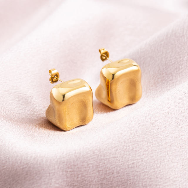 18K Gold Plated Stainless Steel Irregular Square Chunky Stud Earrings, 19.4mm x 17.5mm Geometric Puffy Statement Earrings, Non Tarnish Hypoallergenic Jewelry Gift