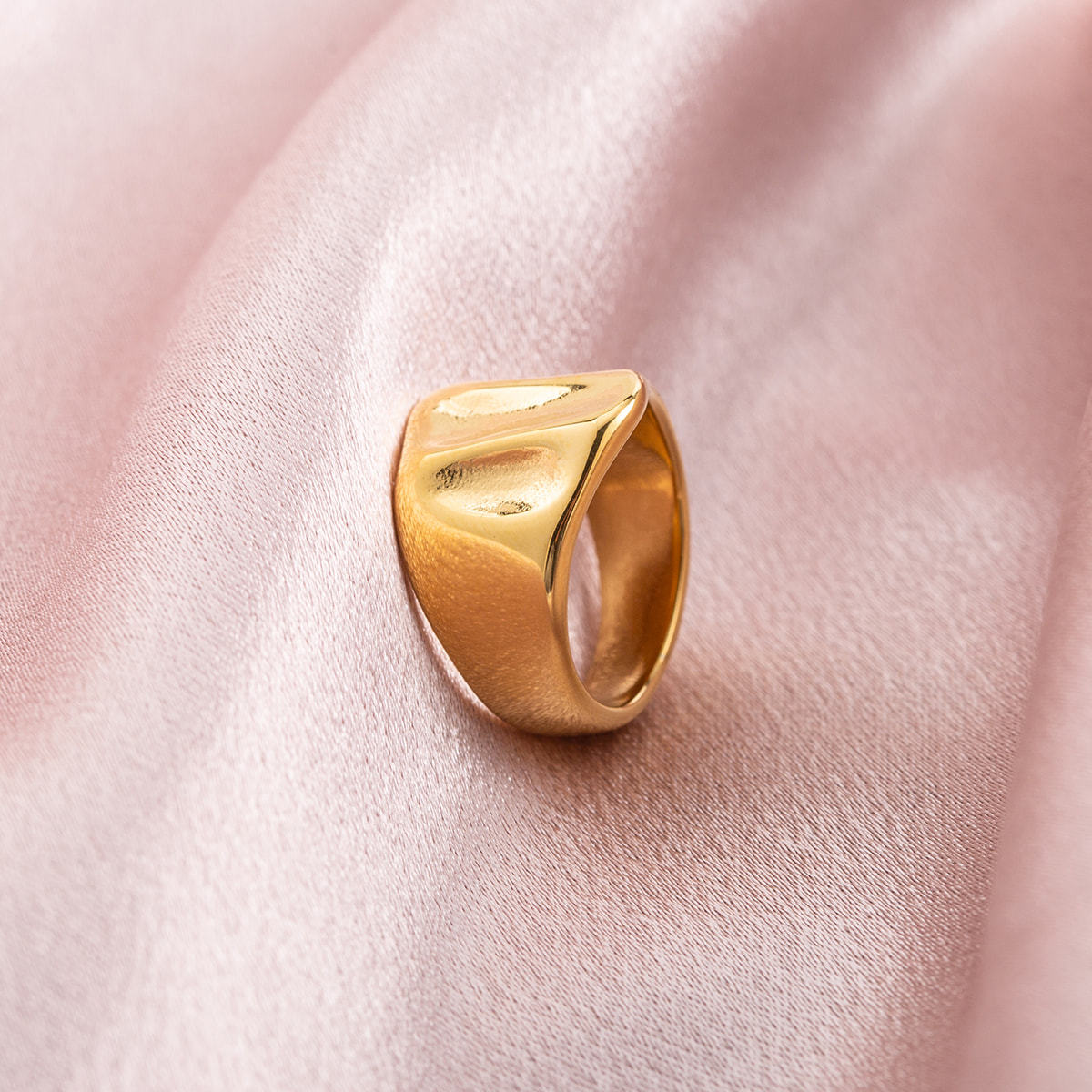 18K Gold Plated Stainless Steel Chunky Statement Ring for Women, Irregular Molten/Wavy Dome Wide Band, Minimalist Waterproof Geometric Jewelry