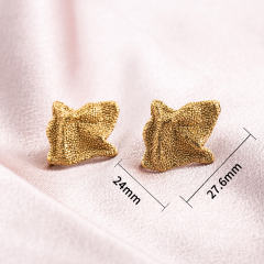18K Gold Plated Stainless Steel Starfish Stud Earrings for Women, Trendy Textured Irregular Statement Earrings Hypoallergenic Jewelry