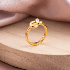 Minimalist Knot Ring 18K Gold Plated Stainless Steel Love Knot Eternity Promise Jewelry Hypoallergenic for Women
