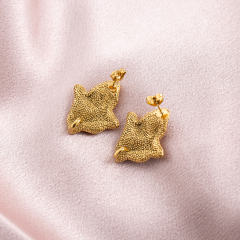 18K Gold Plated Stainless Steel Starfish Stud Earrings for Women, Trendy Textured Irregular Statement Earrings Hypoallergenic Jewelry