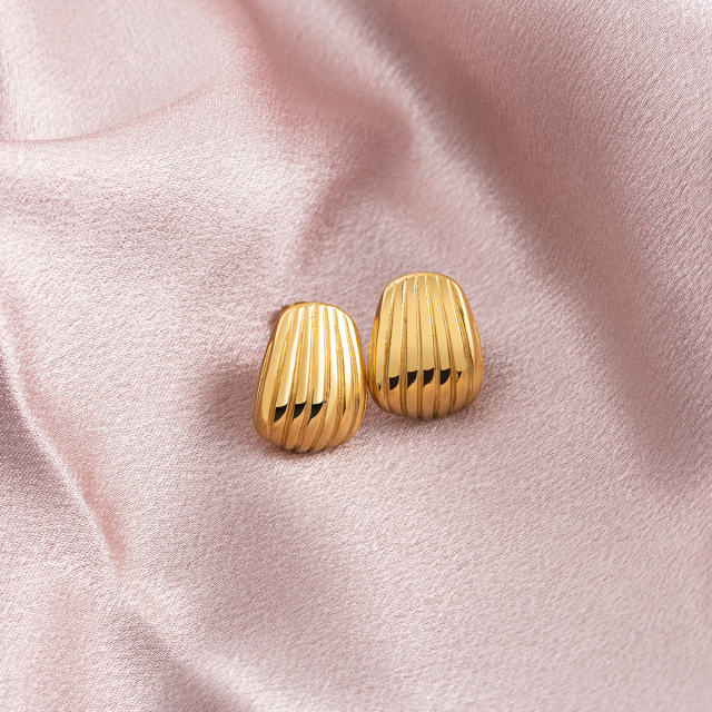 18K Gold Plated Stainless Steel Stud Earrings for Women, Tarnish Free Textured Shell Design Post Earrings, Modern Chunky Dome Jewelry Gift