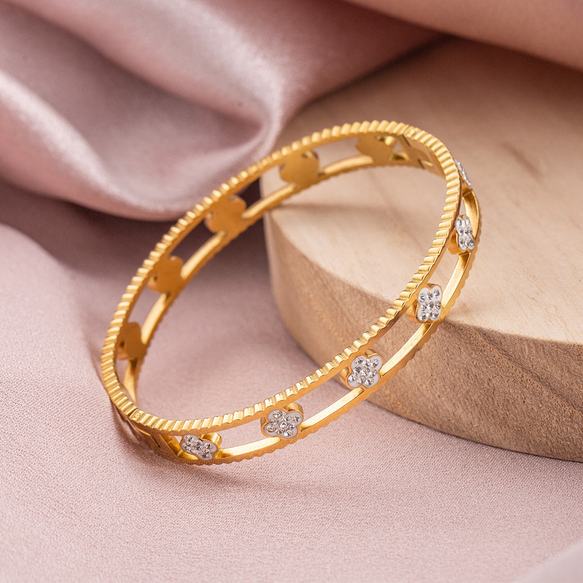18K Gold Plated Stainless Steel Bangle Bracelet for Women, Hollow Flower CZ Inlaid Cuff Bracelet, Hypoallergenic Clasp ID Bangle Jewelry Gift