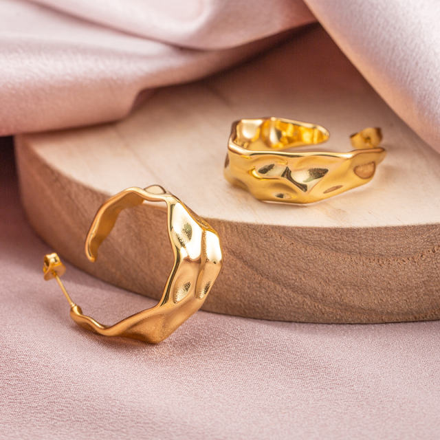 18K Gold Plated Stainless Steel Irregular Hammered Hoop Earrings for Women, Vacuum Plated Tarnish-Free Geometric Huggie Earrings, Dainty Jewelry Gifts