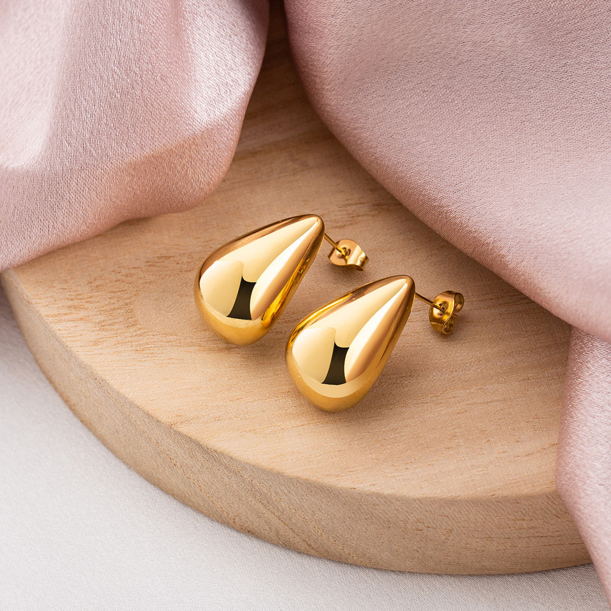 18K Gold Plated Waterdrop Stud Earrings for Women, Tarnish Free Chunky Teardrop Dainty Drop Earrings, Minimalist Sculptural Jewelry Gift for Her