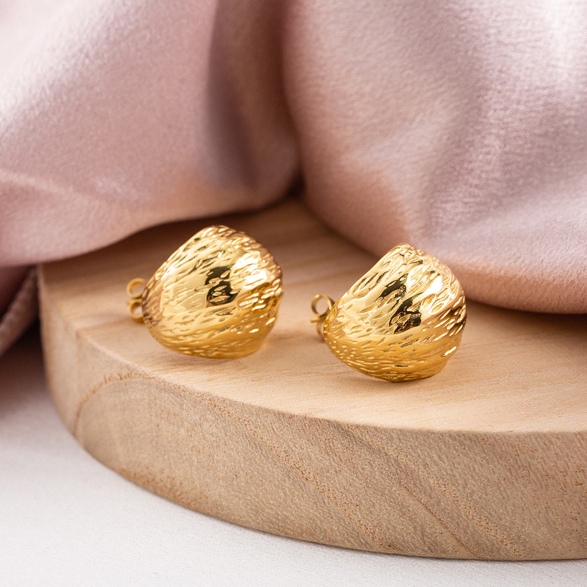 18K Gold Plated Teardrop Stud Earrings for Women | Statement Chunky Textured Hammered Design Stainless Steel Hypoallergenic Minimalist Jewelry