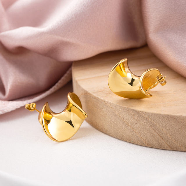 18K Gold Plated Twisted Hoop Earrings for Women, Minimalist Spiral Curve Stud Earrings, Modern Abstract Geometric Jewelry Gift