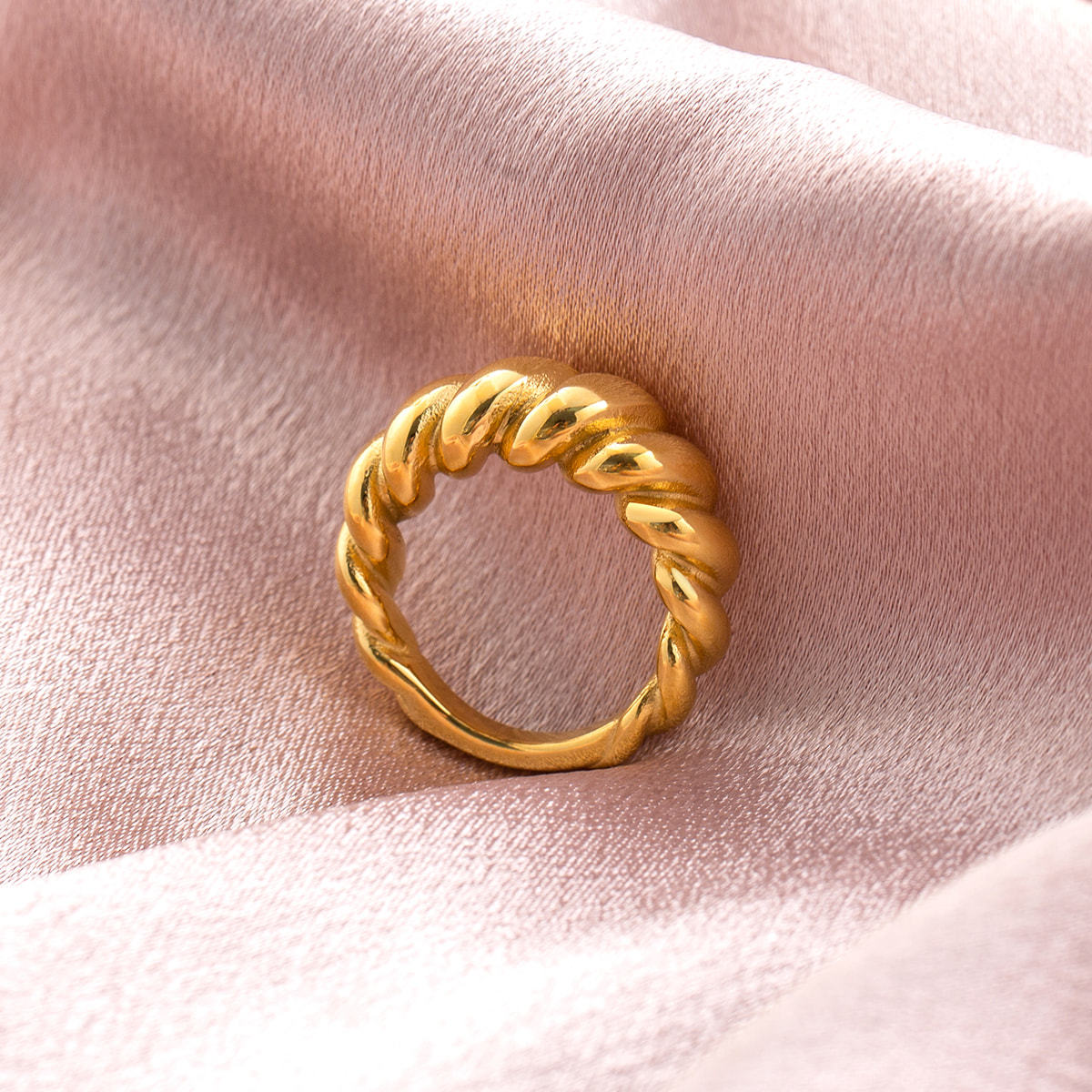 18K Gold Plated Stainless Steel Croissant Dome Ring for Women, Chunky Tarnish Resistant Waterproof Twisted Stackable Ring Jewelry