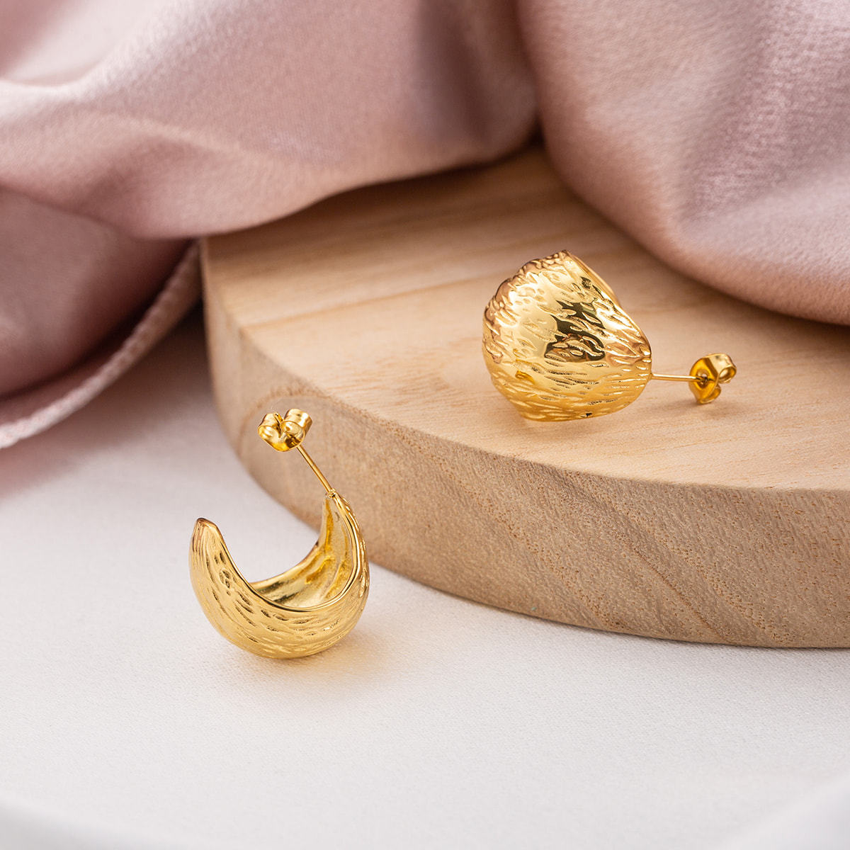 18K Gold Plated Teardrop Stud Earrings for Women | Statement Chunky Textured Hammered Design Stainless Steel Hypoallergenic Minimalist Jewelry