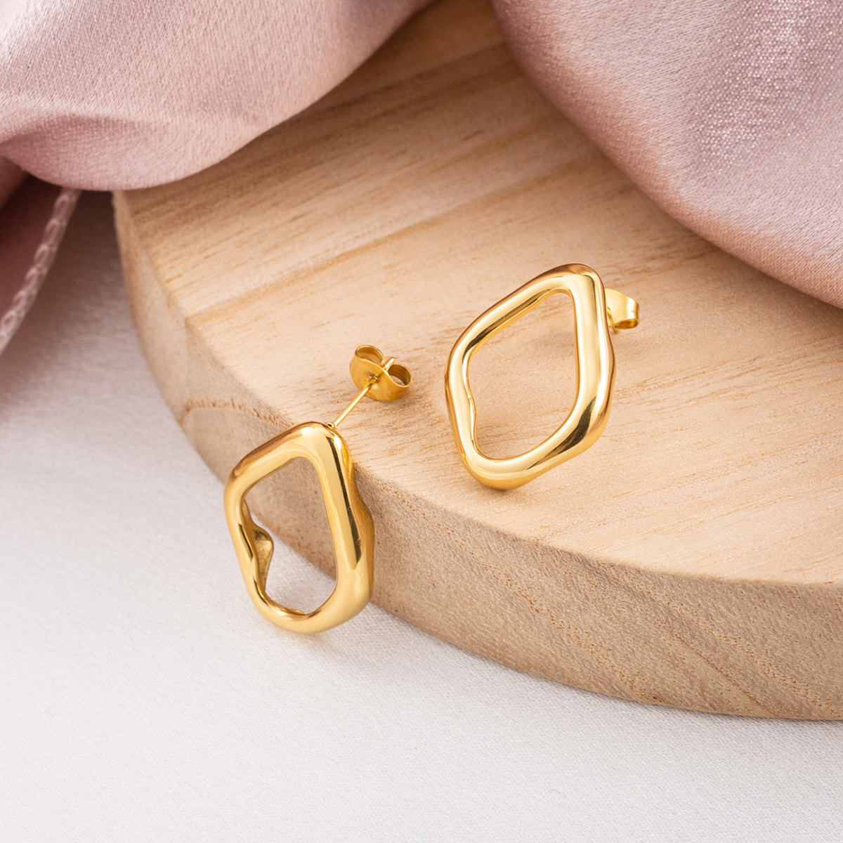 18K Gold Plated Stainless Steel Stud Earrings for Women, Unique Irregular Open Geometric Shape Dainty Fashion Jewelry Gifts, Hypoallergenic