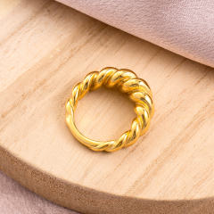 18K Gold Plated Stainless Steel Croissant Dome Ring for Women, Chunky Tarnish Resistant Waterproof Twisted Stackable Ring Jewelry