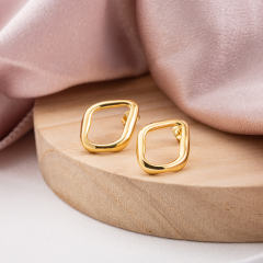 18K Gold Plated Stainless Steel Stud Earrings for Women, Unique Irregular Open Geometric Shape Dainty Fashion Jewelry Gifts, Hypoallergenic