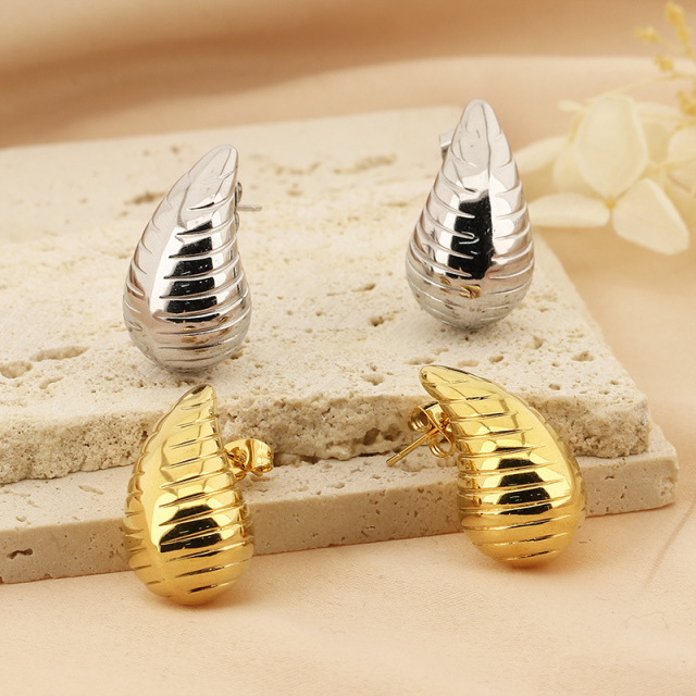 18K Gold Plated Stainless Steel Chunky Dome Earrings for Women | 26x15mm Waterdrop Croissant Stud Earrings | Waterproof Tarnish Free Fashion Jewelry Gift