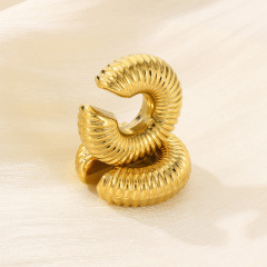 Stainless Steel C-Shape Ear Cuffs for Women, Non Piercing Helix Cartilage Clip On Earrings, Gold/Silver Plated, Chunky Ribbed Punk Statement Jewelry