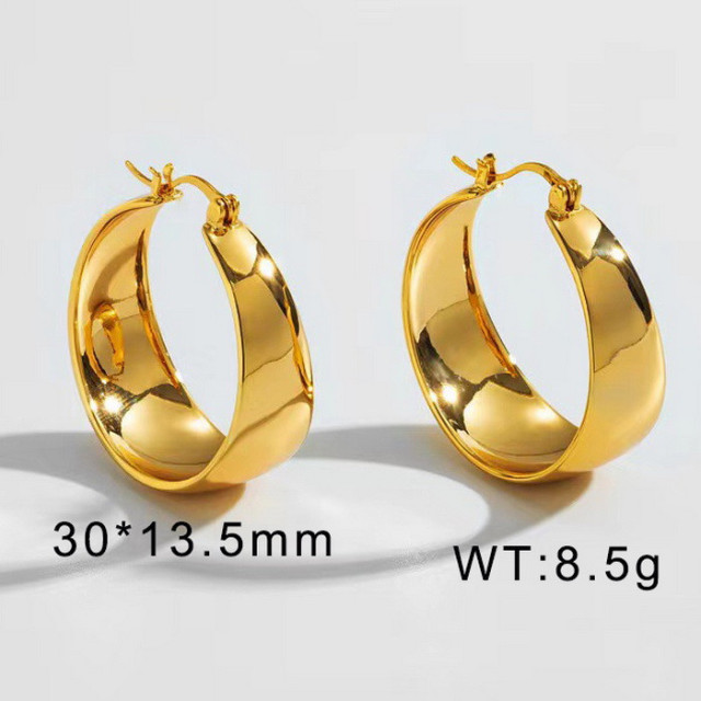 30mm 18K Gold Vacuum Plated Stainless Steel Wide Hoop Earrings for Women, Fashion Thick Statement High Polished Gold Plated Huggie Hoops (Chunky)