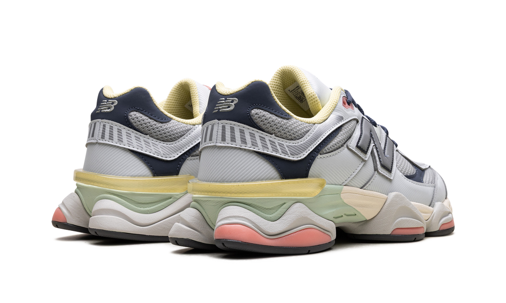990v6 "Made in USA - Molten Lava" U990RT6