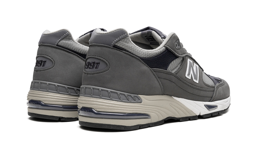 991 "Castlerock" M991GNS