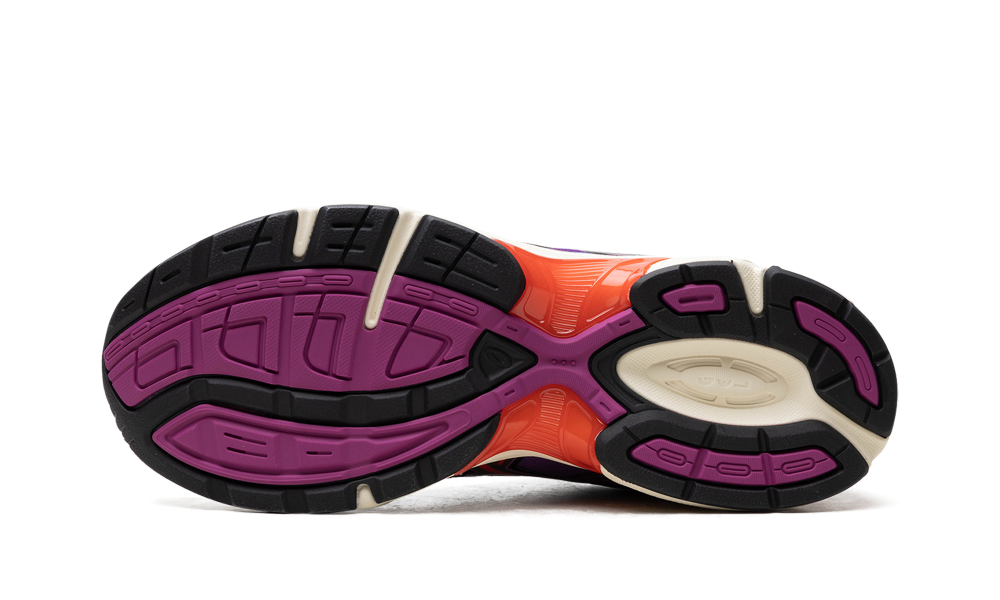 Gel-1130 "Kith Marvel Villains Magneto - no comic" 1203A662 500 NC