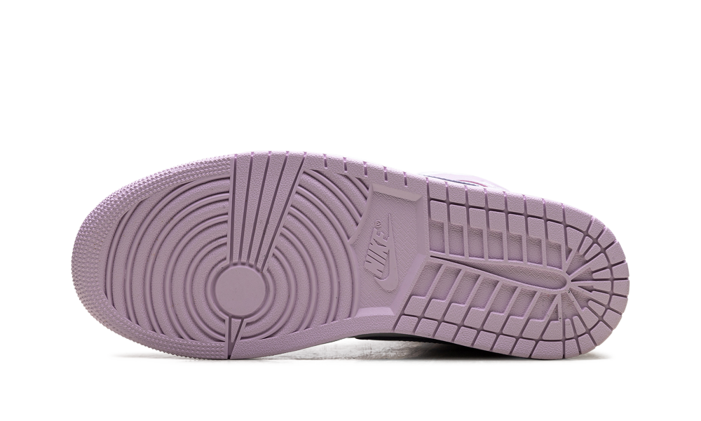 Jordan 1 Mid WMNS "Indigo Haze Doll White" BQ6472 510