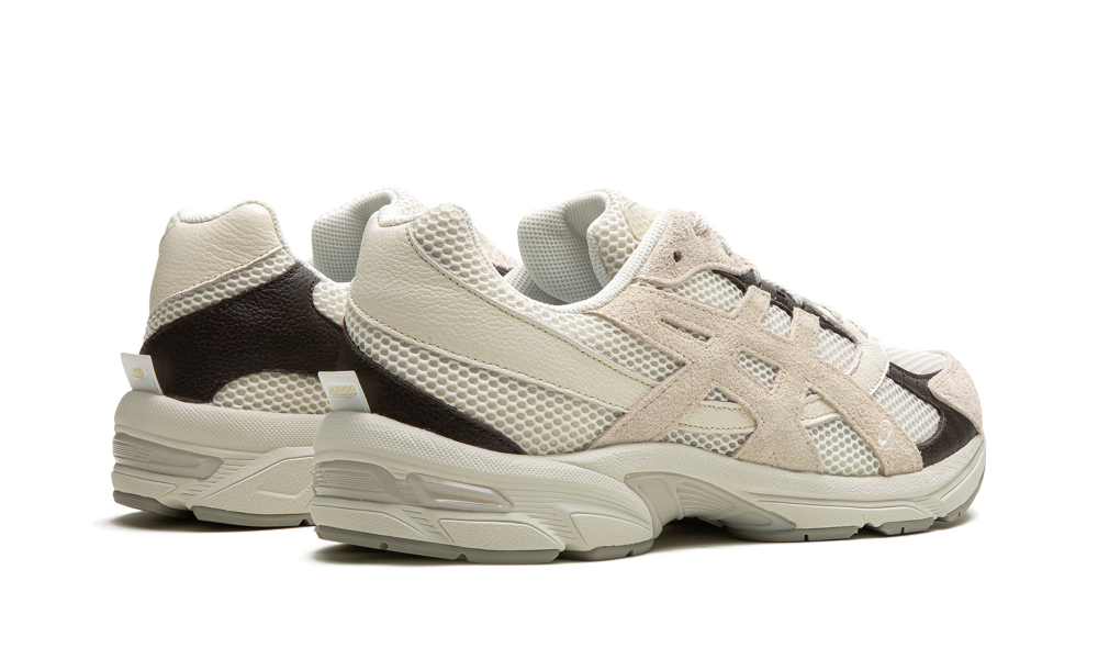 GEL-1130 "HAL Studios - Birch" 1201A982 200