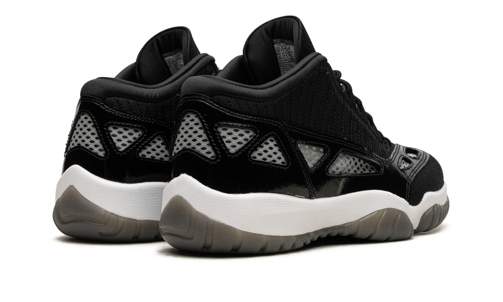 Air Jordan 11 Low IE "Black/White" 919712 001