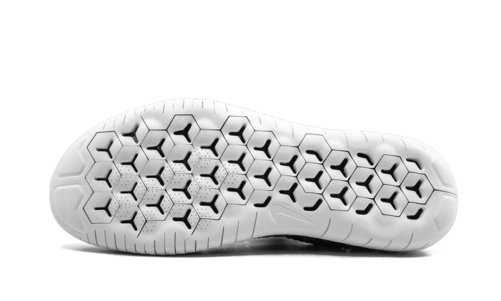 Free RN Flyknit 2018 "Oreo" 942838 101