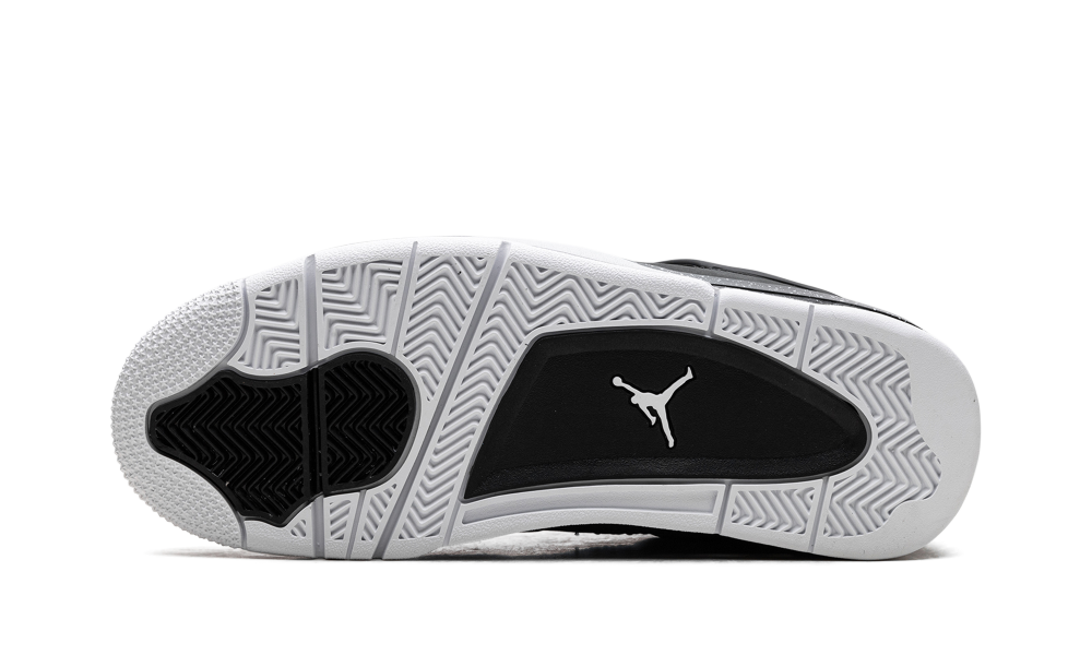 Air Jordan 4 "Fear" FQ8138 002