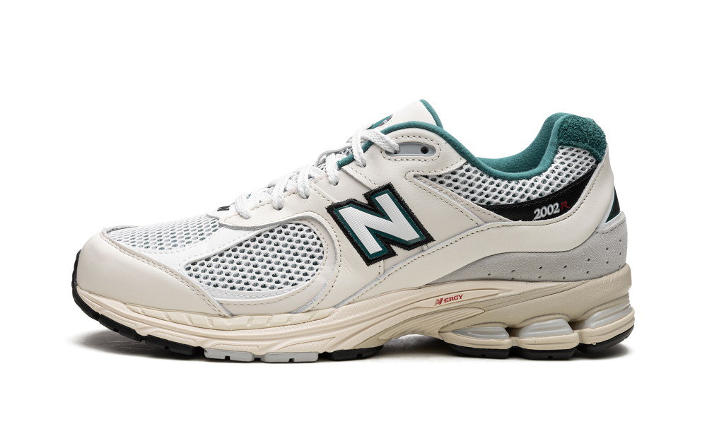 2002R "Sea Salt/Vintage Teal" M2002RVD