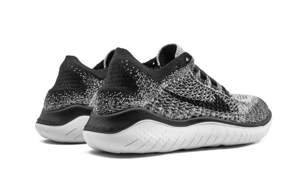 Free RN Flyknit 2018 "Oreo" 942838 101