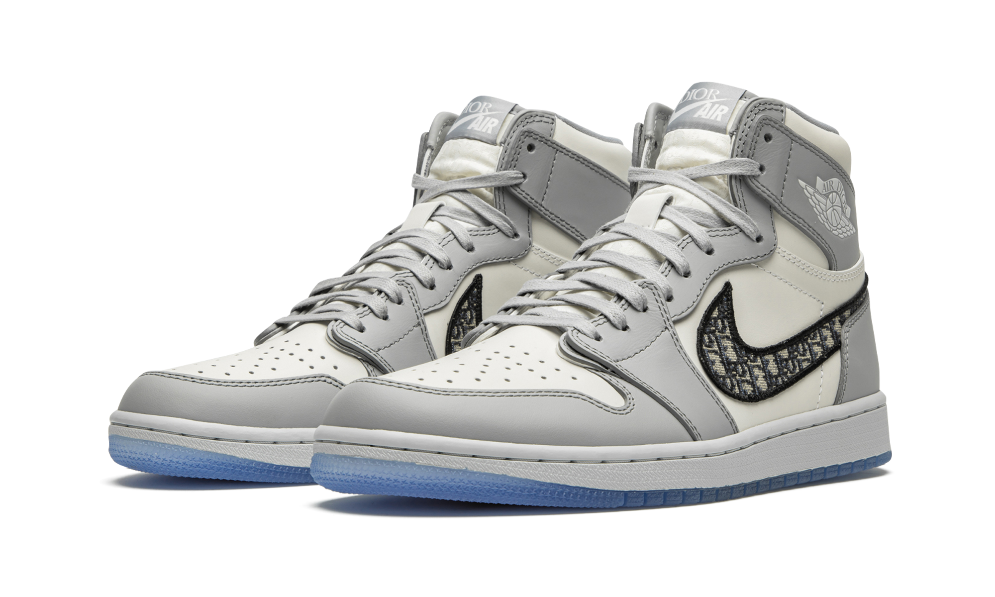 Air Jordan 1 Retro High "Dior" CN8607 002