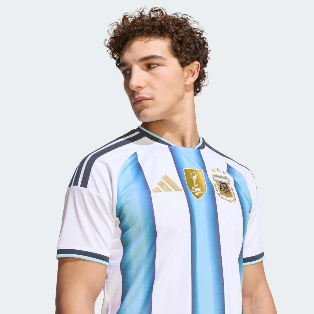 adidas Men's Lionel Messi Argentina 2026 Home World Cup Jersey (White/Icey Light Blue)