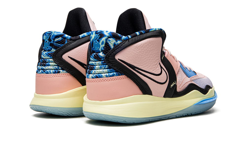 Kyrie Infinity "Valentine's Day" DH5385 900