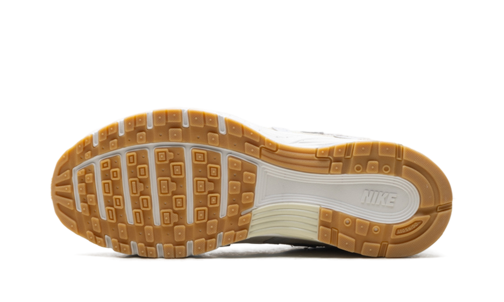 P-6000 WMNS "Photon Dust Light Khaki" HV4312 025