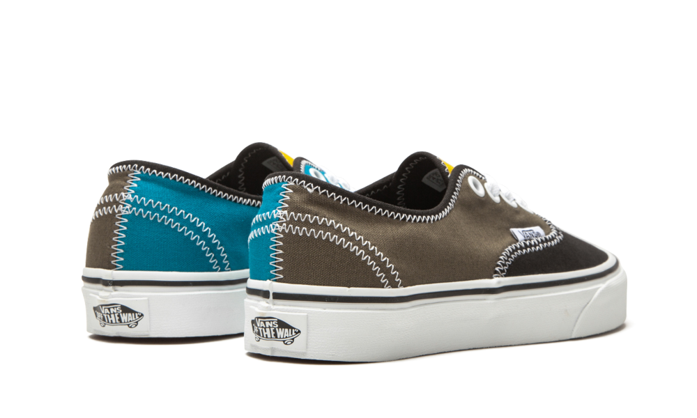 Authentic "Zig Zag" VN0A2Z5I19Y