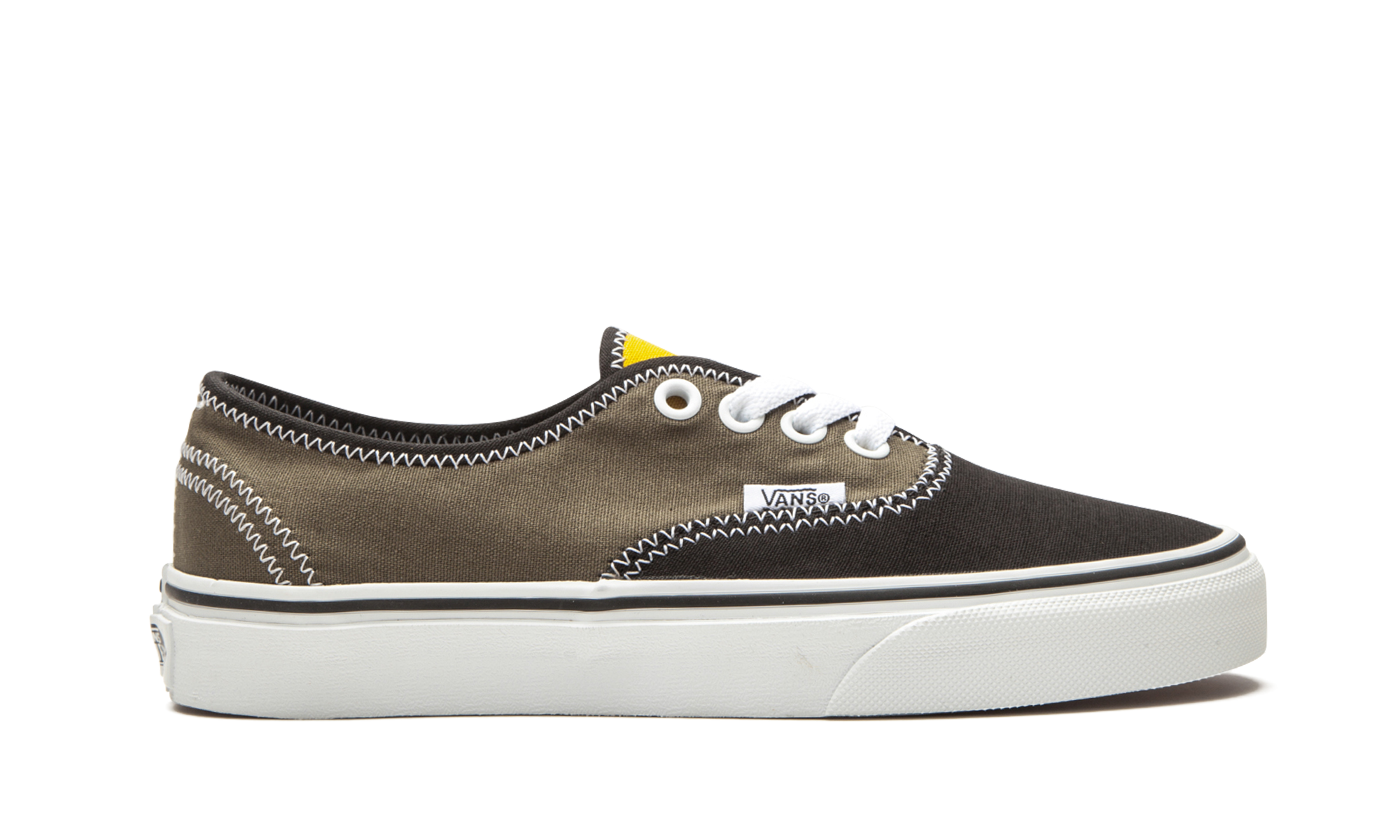 Authentic "Zig Zag" VN0A2Z5I19Y