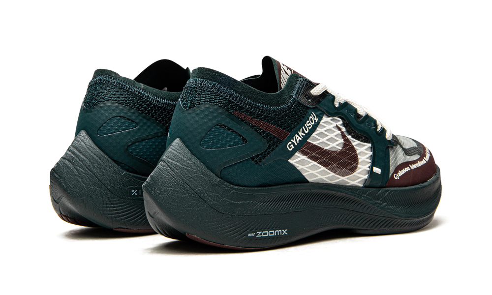 ZoomX Vaporfly "Gyakusou" CT4894 300