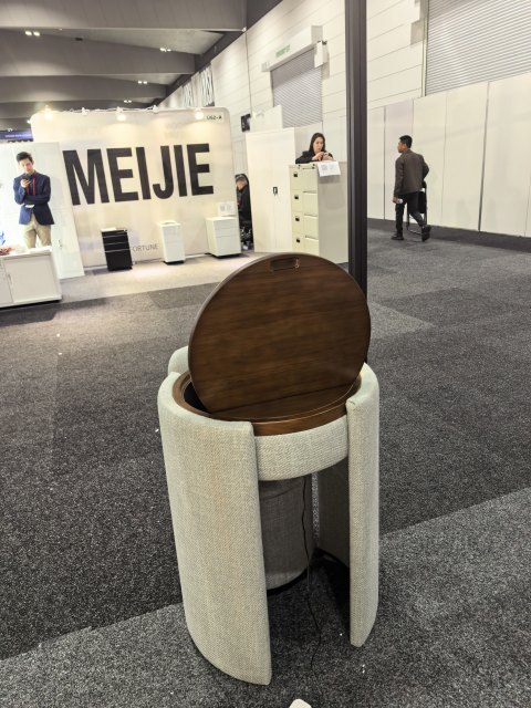 Loop Nesting Chair with Flip Top Side Table