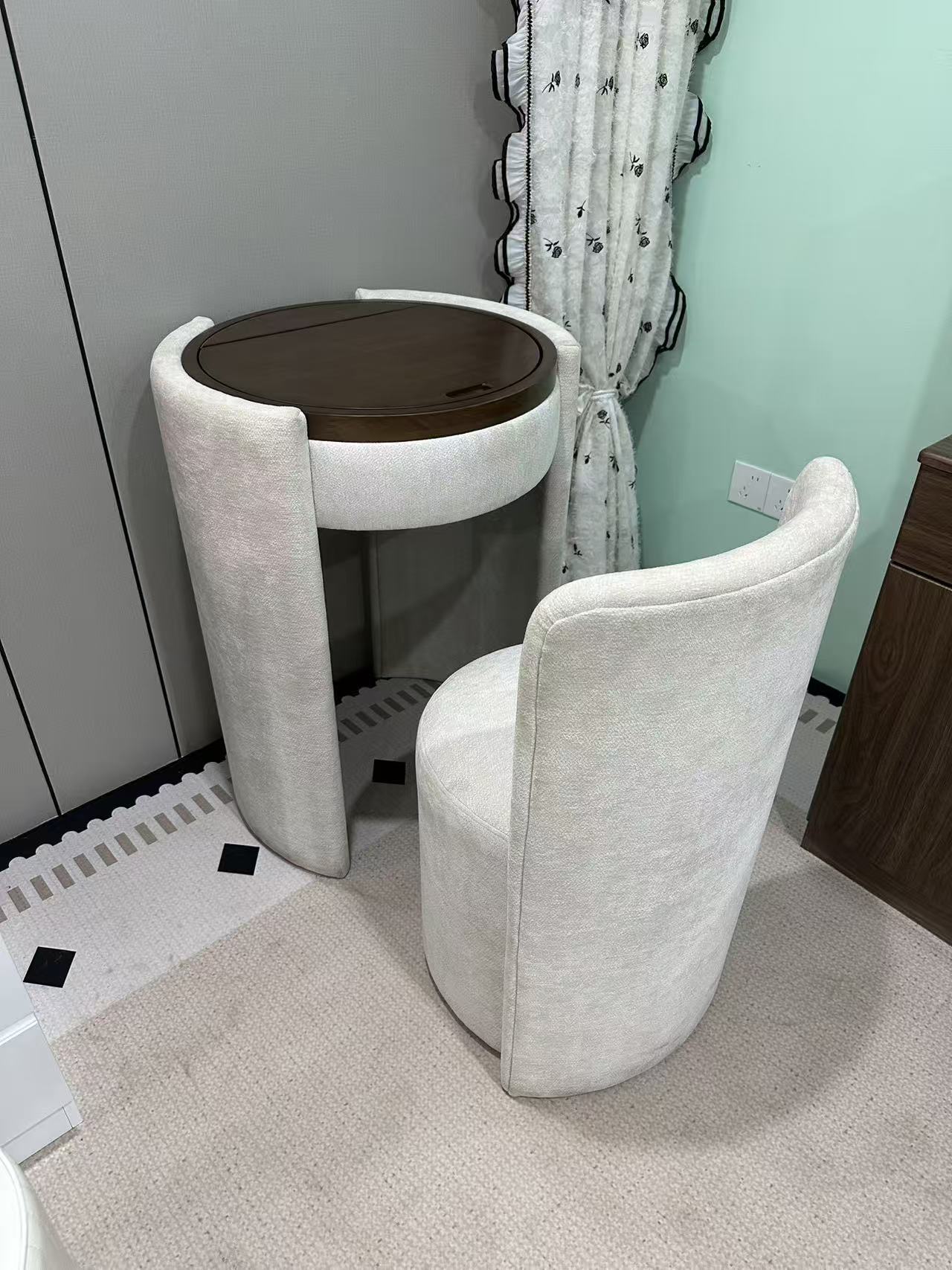Modern Upholstered Vanity Table Set with Flip LED Mirror, Curved Dressing Table & Storage Stool A