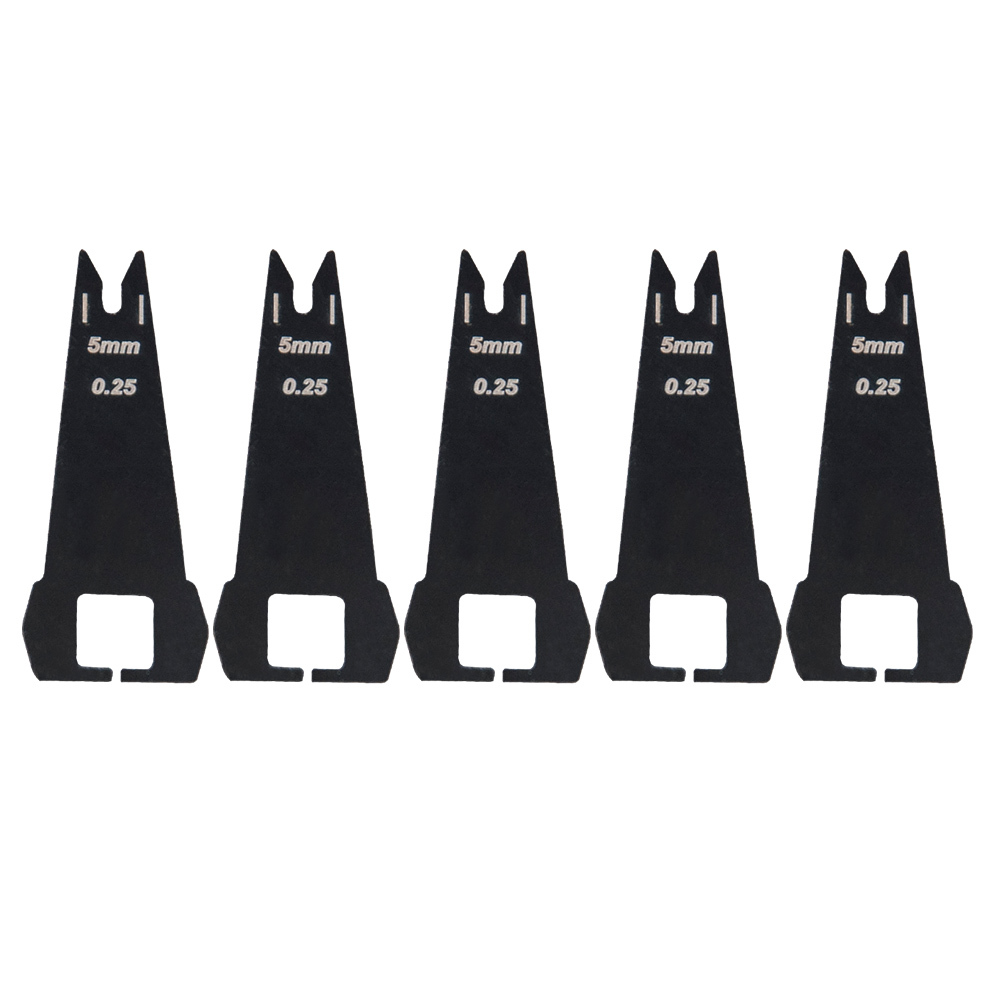 Comes with Four standard width launcher blades in 0.3mm thickness and wide width in 7.7mm,0.25mm thickness and wide width in 4mm,0.25mm thickness and wide width in 5mm,0.3mm thickness and wide width in 5mm,0.25mm thickness