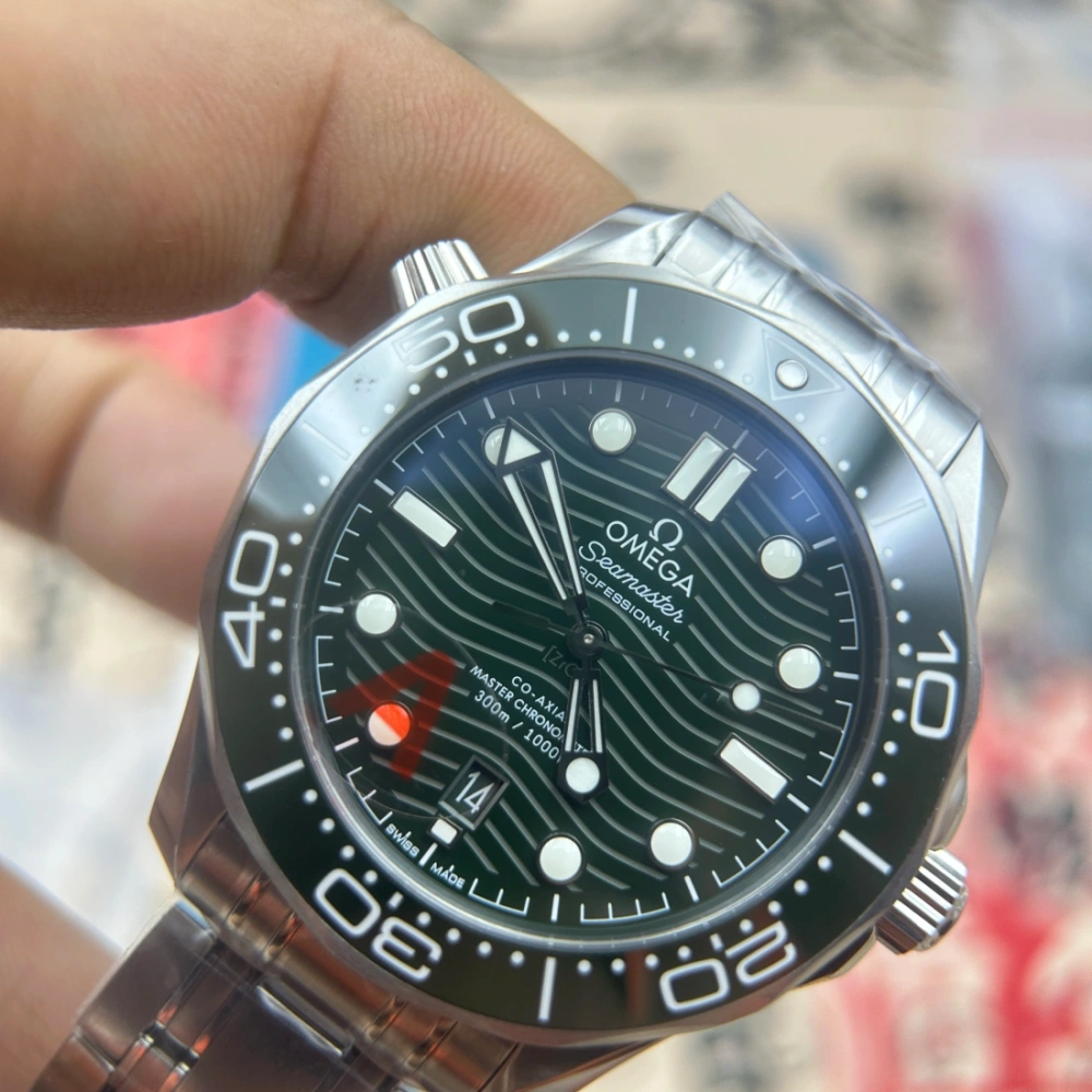 VS廠 OMEGA 歐米茄 海馬300 綠色 鋼帶送膠帶 8800一體機芯 香港可面交  V4版