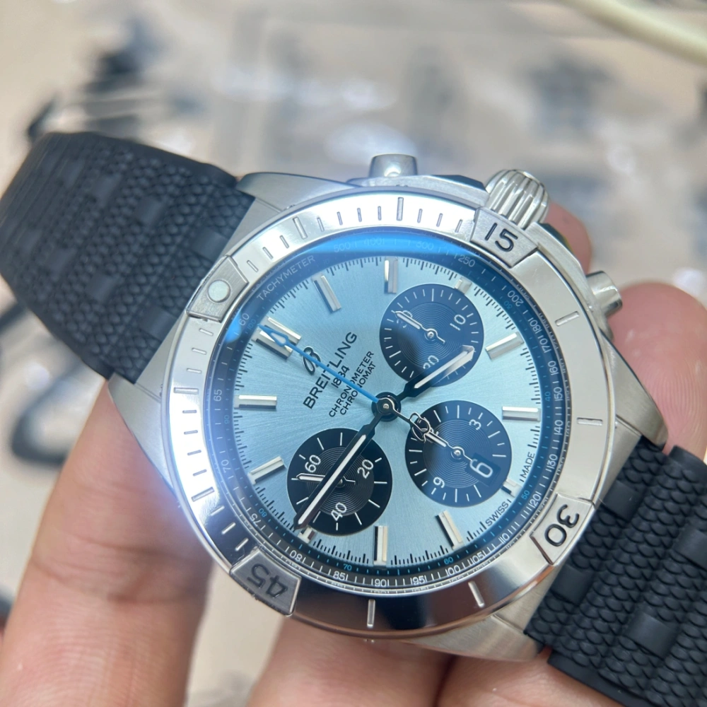 BLS factory 廠 BREITLING 百年靈 計時 B01 子彈頭 冰藍面  42MM 7750機芯