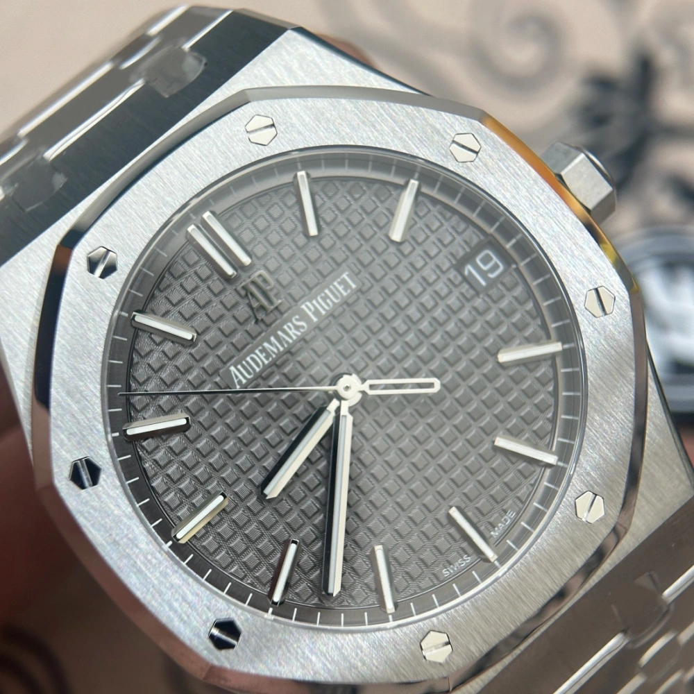 ZF factory 廠 AP Audemars Piguet 愛彼Royal Oak -  愛彼 皇家橡樹系列 15510ST.OO.1320ST.09 灰面 4302機芯 41MM V2版本
