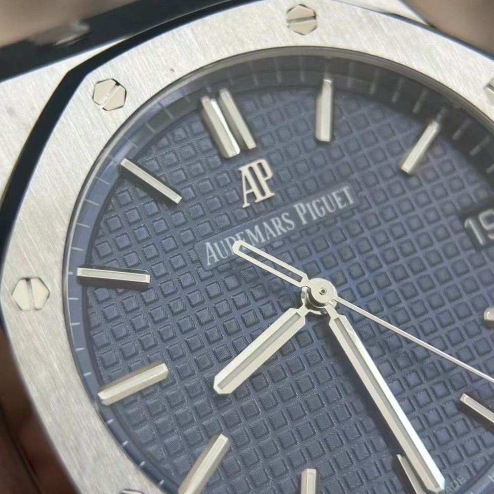 ZF factory 廠 AP Audemars Piguet 愛彼Royal Oak -  愛彼 皇家橡樹系列 15510ST.OO.1320ST.09 藍面 4302機芯 41MM V2版本